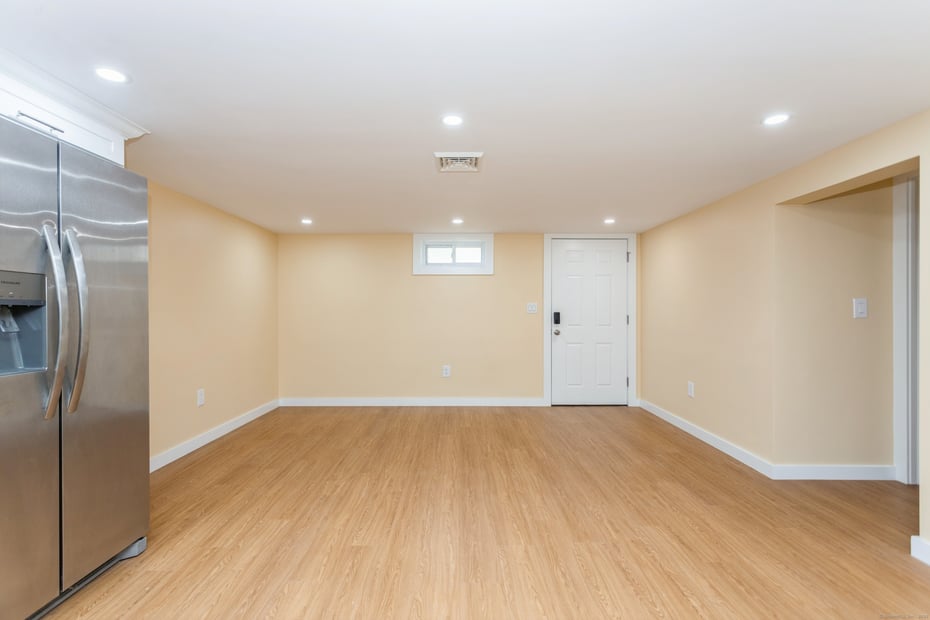 171 Ashton Street Photo 26