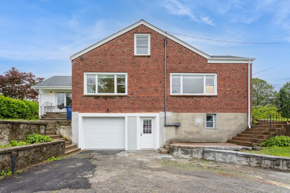 171 Ashton Street Photo 32