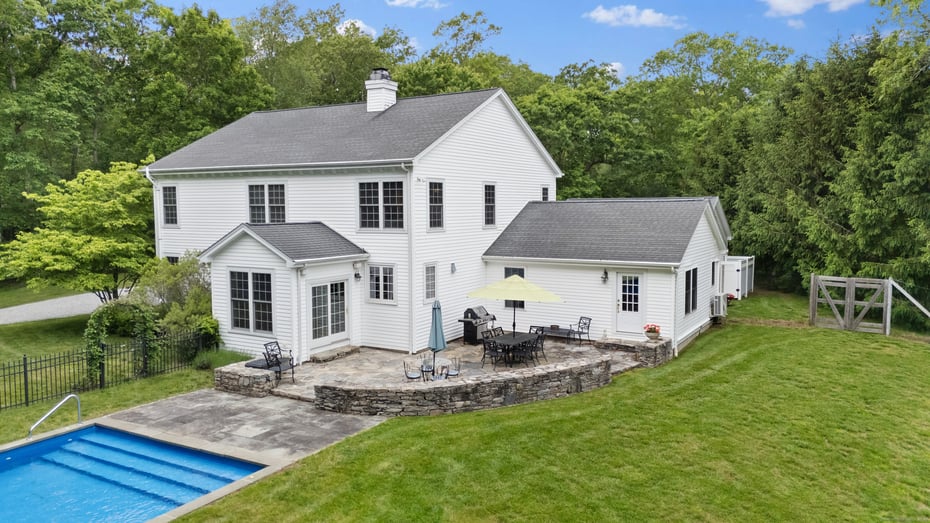 153 Mitchell Hill Road Photo 31