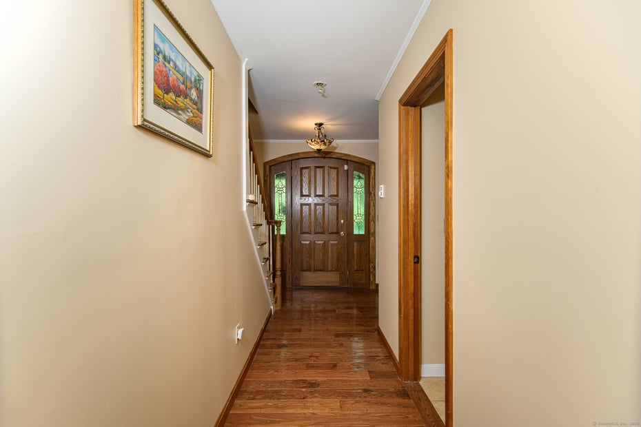 39 Anna Farm Road West Photo 18