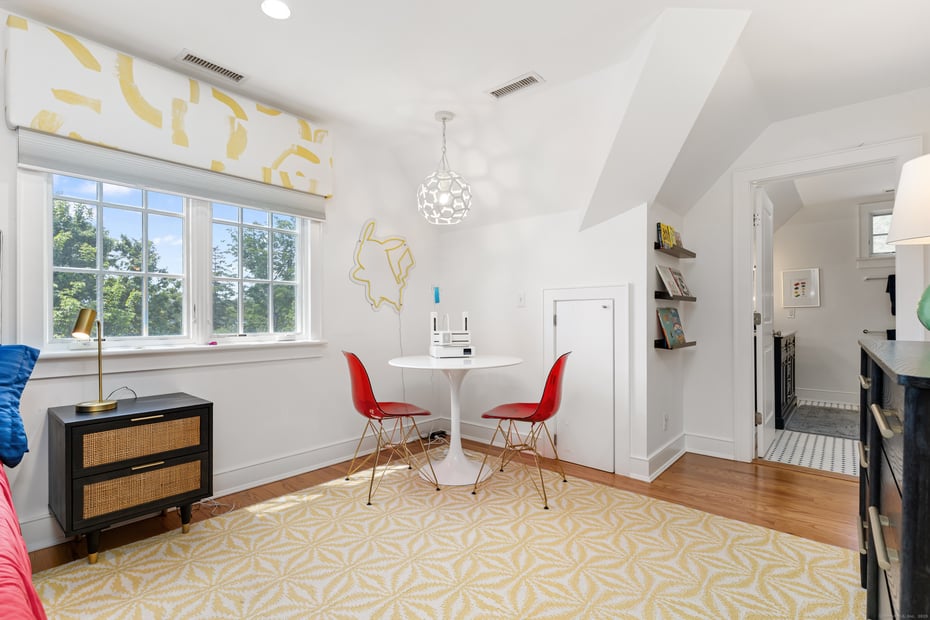 9 Milton Place Photo 23