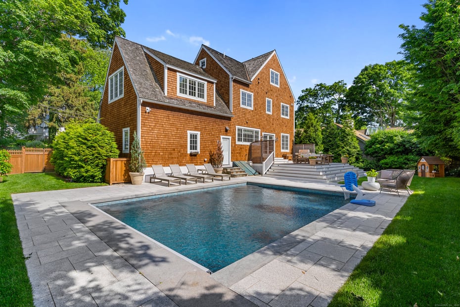 9 Milton Place Photo 30