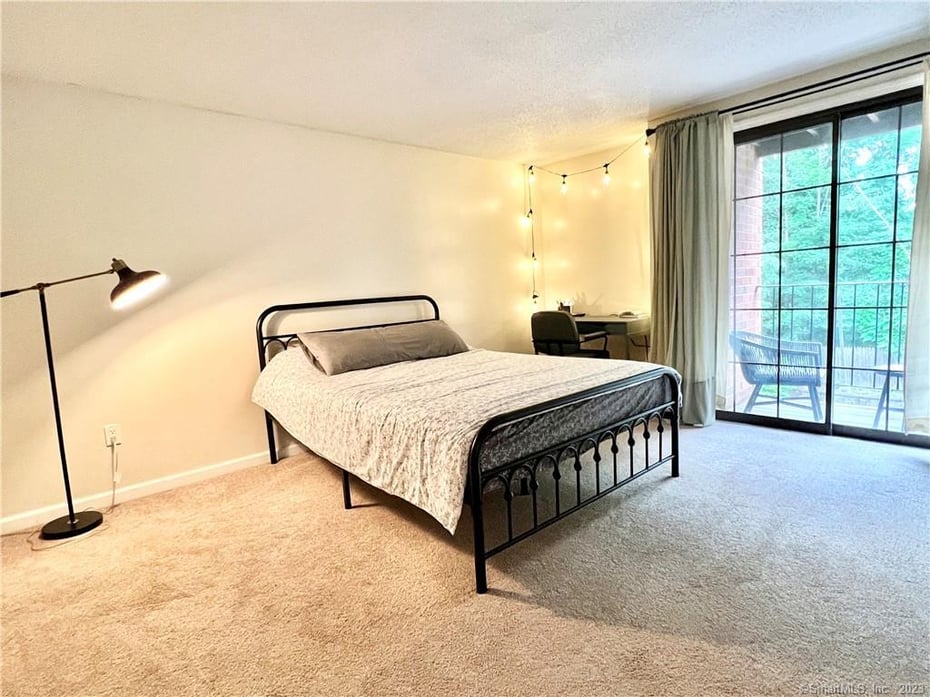 181 Loomis Drive  #APT 152 Photo 12