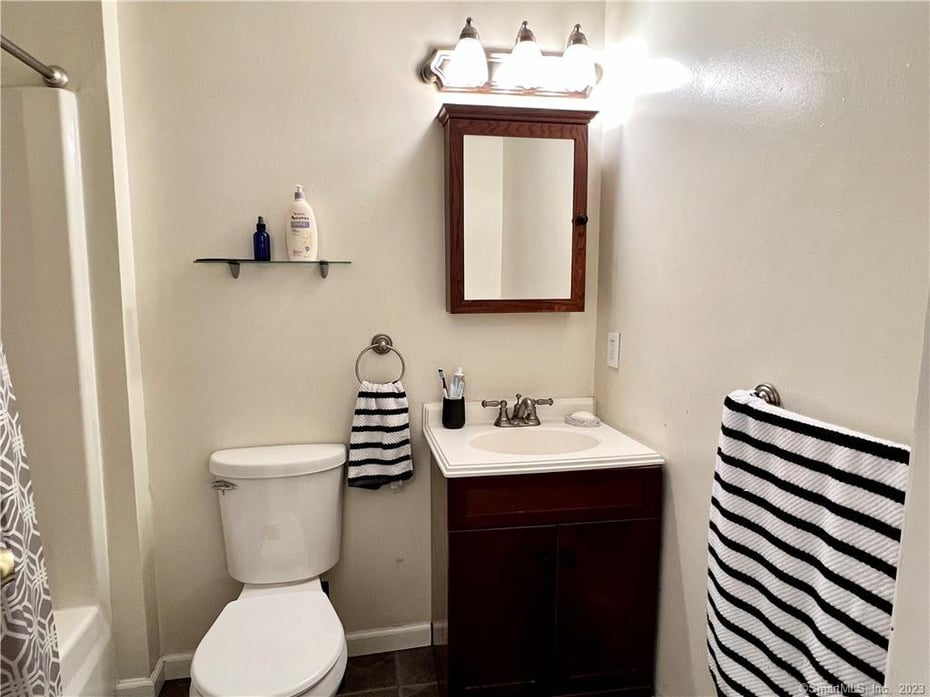 181 Loomis Drive  #APT 152 Photo 16