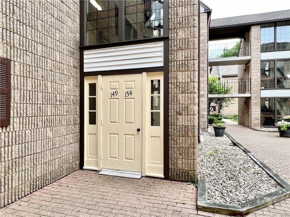181 Loomis Drive  #APT 152 Photo 20