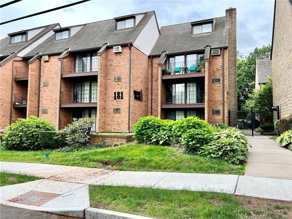 181 Loomis Drive  #APT 152 Photo 26