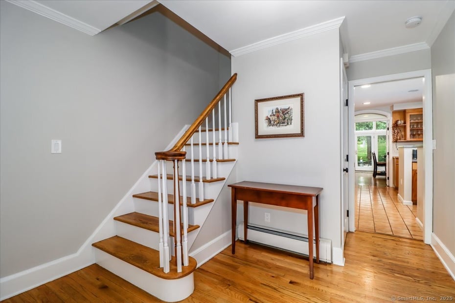 11 Wendover Road Photo 6