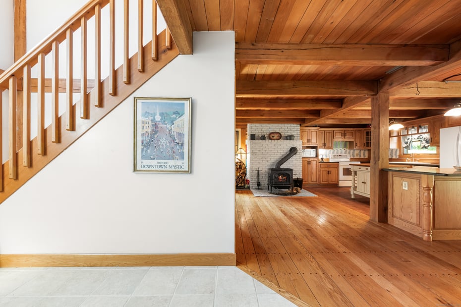 387 Wyassup Road Photo 17