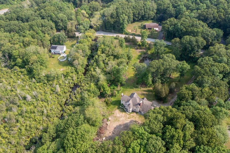 501 Taylor Hill Road Photo 8