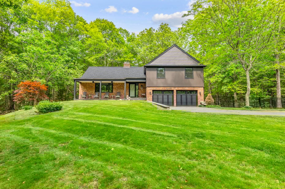 319 Nonnewaug Road Photo 1