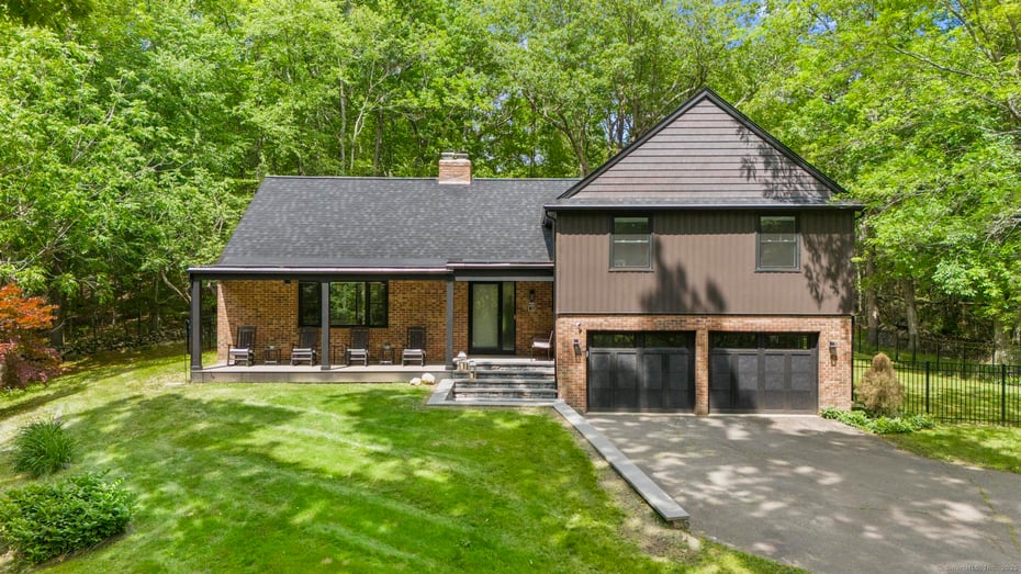319 Nonnewaug Road Photo 2
