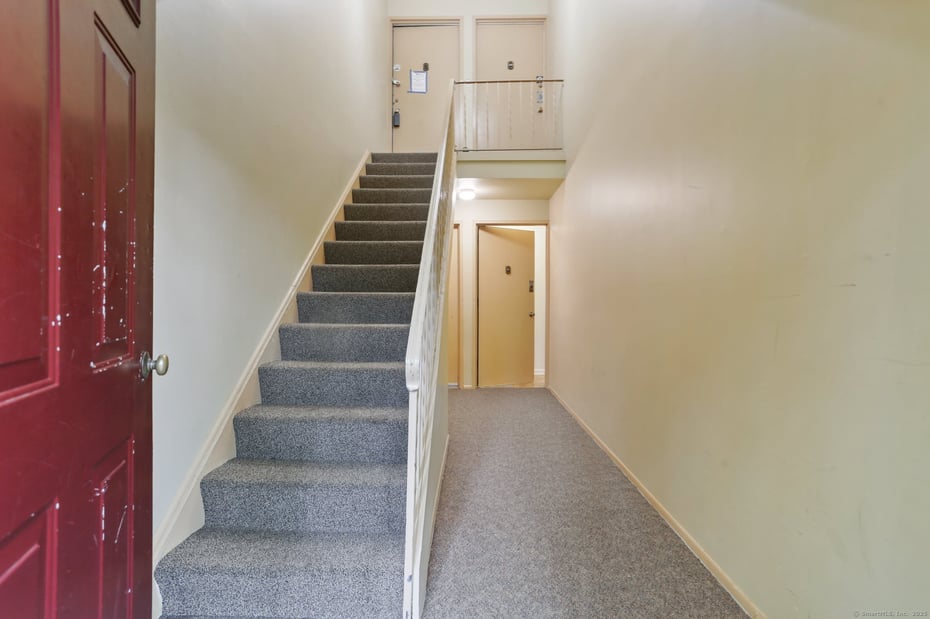 171 Kennedy Drive #171 Photo 2