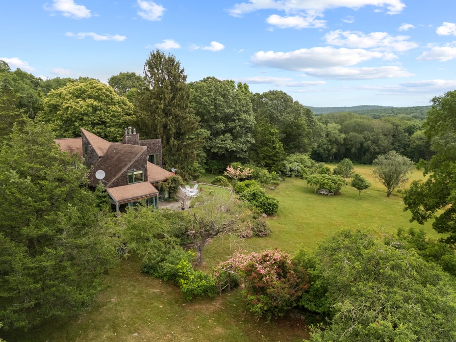 55a Anna Farm Rd West Photo 11