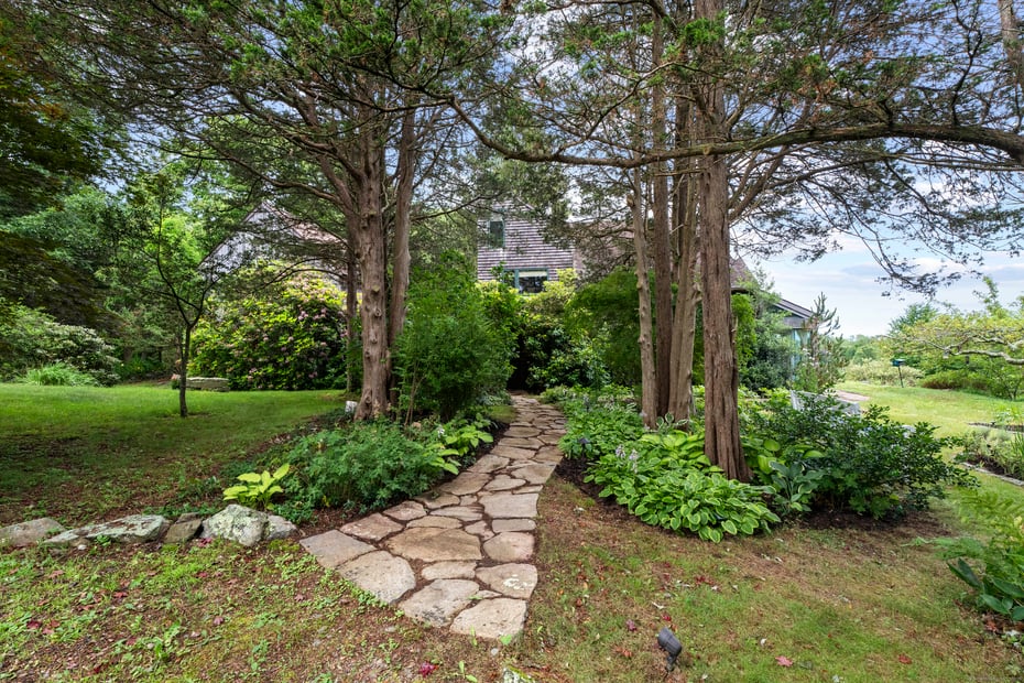 55a Anna Farm Rd West Photo 12
