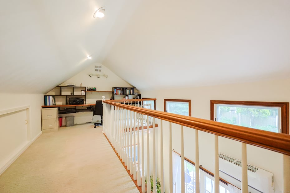 15 Harris Road Photo 18