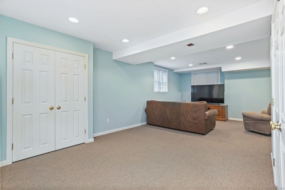 11 Audubon Lane Photo 34