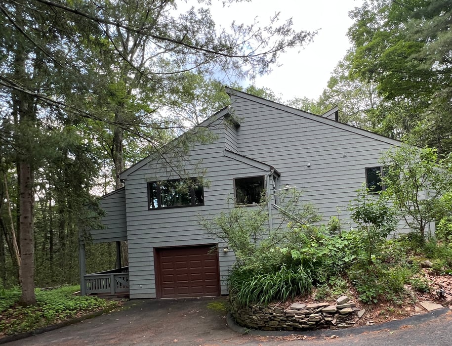 299 Cliffside Drive Photo 1