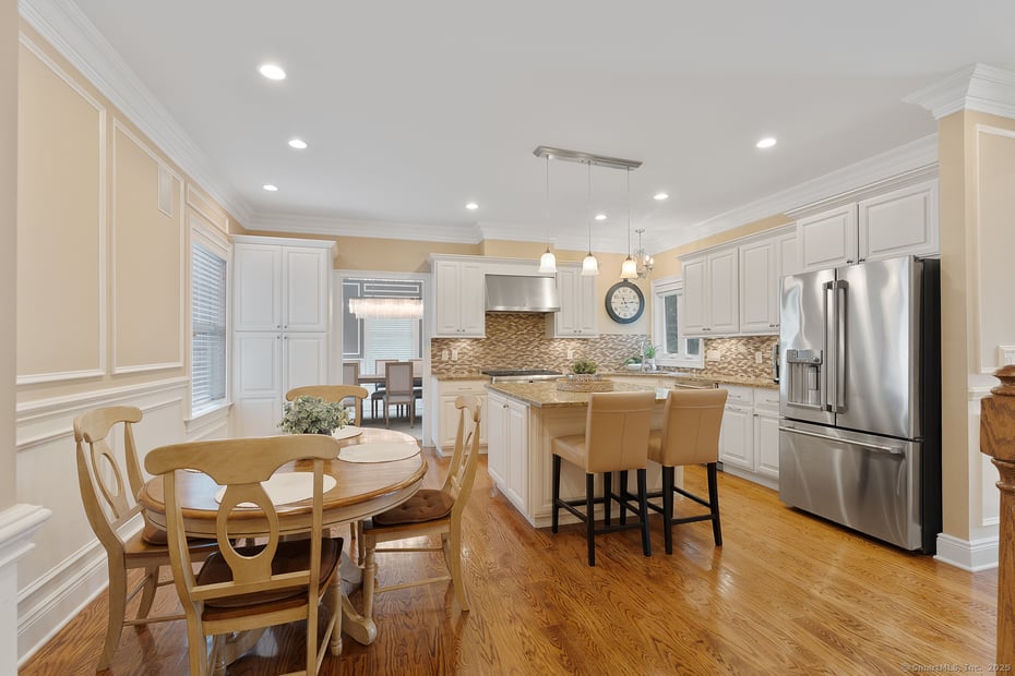 2735 High Ridge Road Photo 5