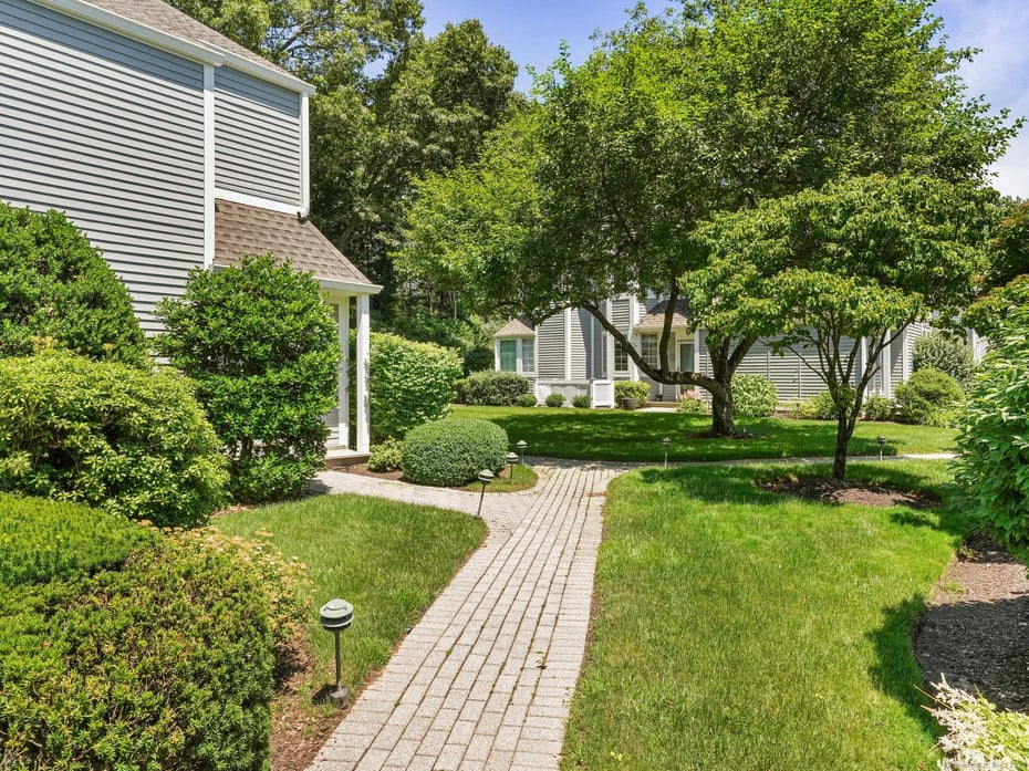 51 Hale Lane #51 Photo 2