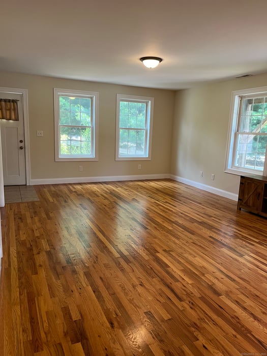 405 River Road Photo 13