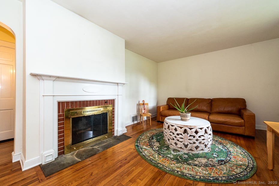 62 Hemlock Drive Photo 7