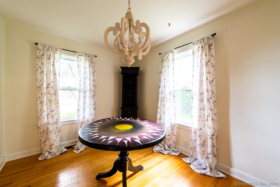 62 Hemlock Drive Photo 11