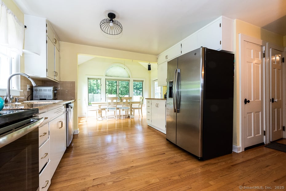 62 Hemlock Drive Photo 14
