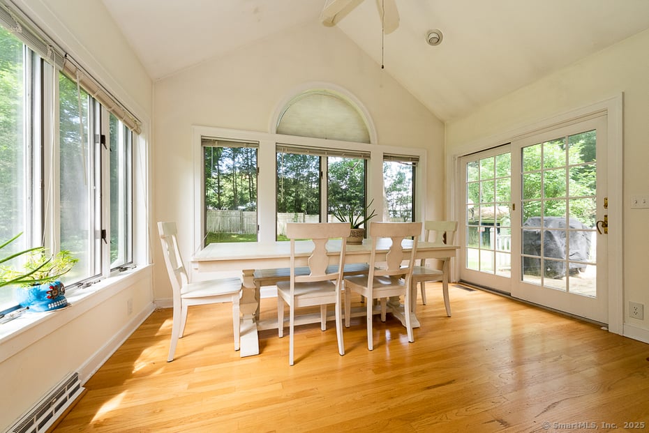 62 Hemlock Drive Photo 15