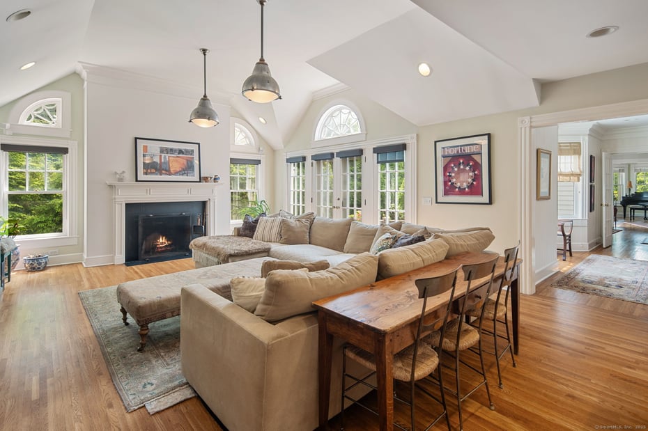 19 Mead Street Photo 11