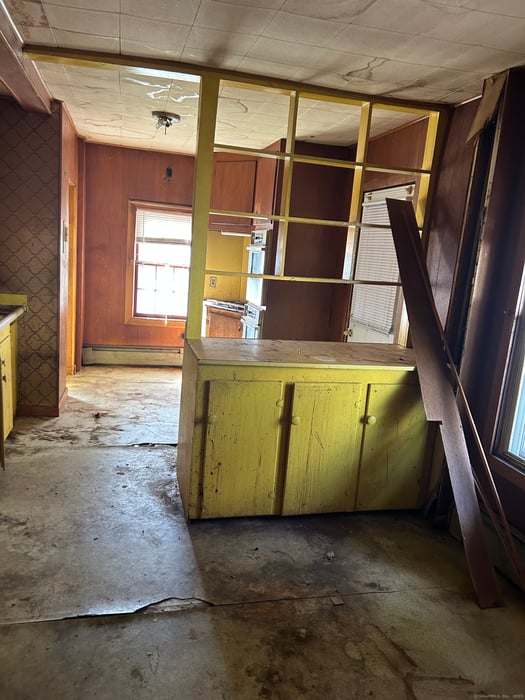 36 Boswell Avenue Photo 8