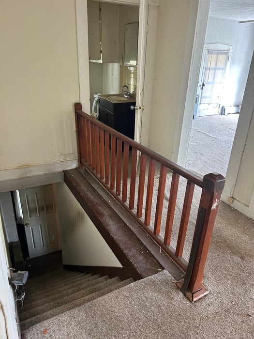 36 Boswell Avenue Photo 9