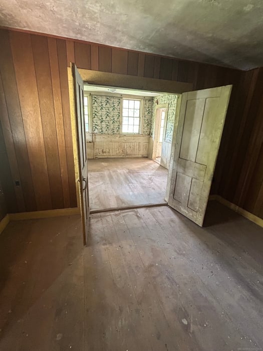 36 Boswell Avenue Photo 34