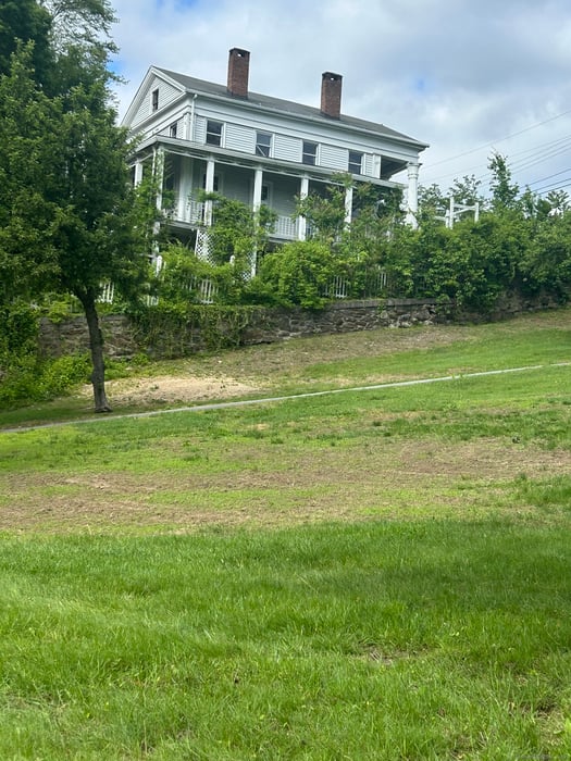 36 Boswell Avenue Photo 35