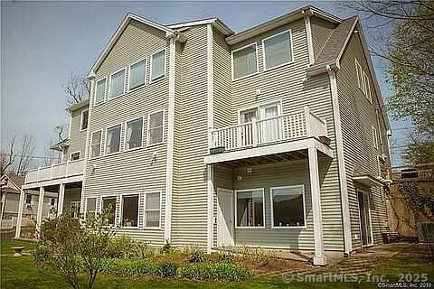 203 Twin Lakes Road Photo 1
