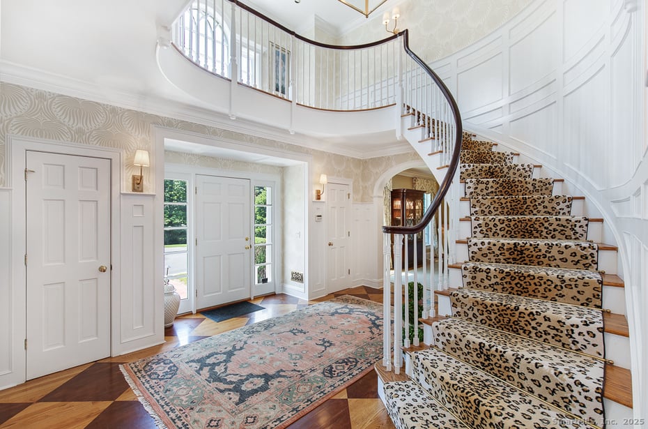 9 Tallwood Road Photo 8