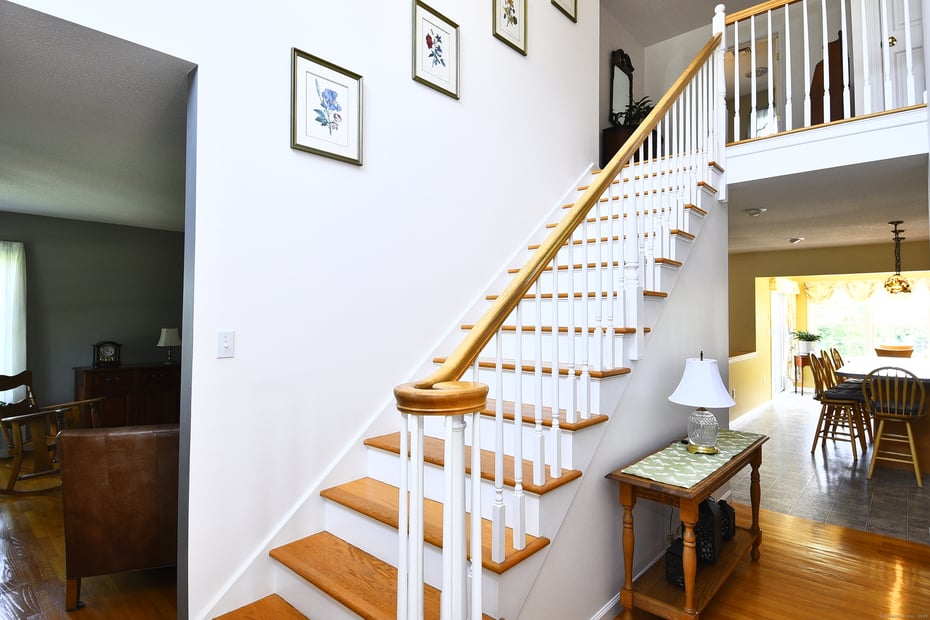 32 Sable Drive Photo 3