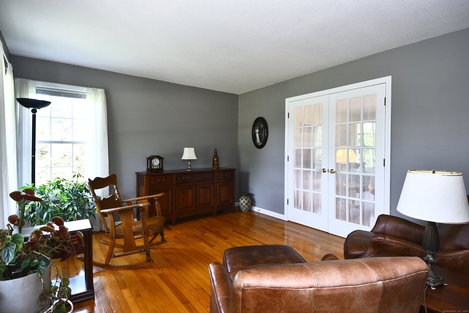 32 Sable Drive Photo 4