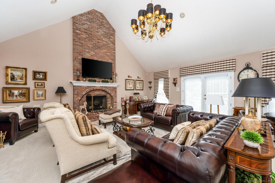 90 Soundview Avenue Photo 23