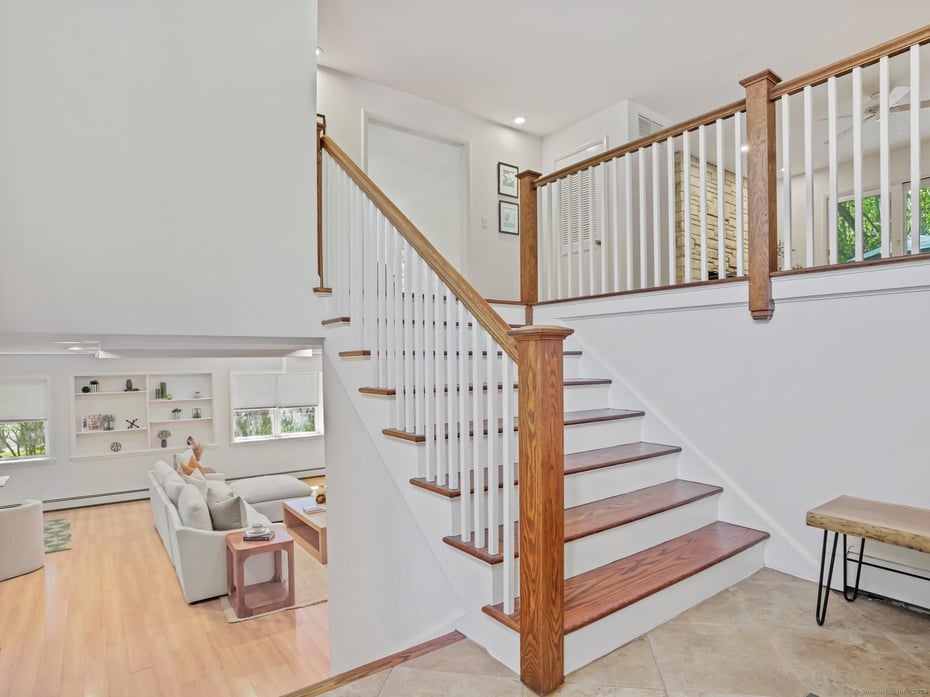 20 Mountain Wood Road Photo 4