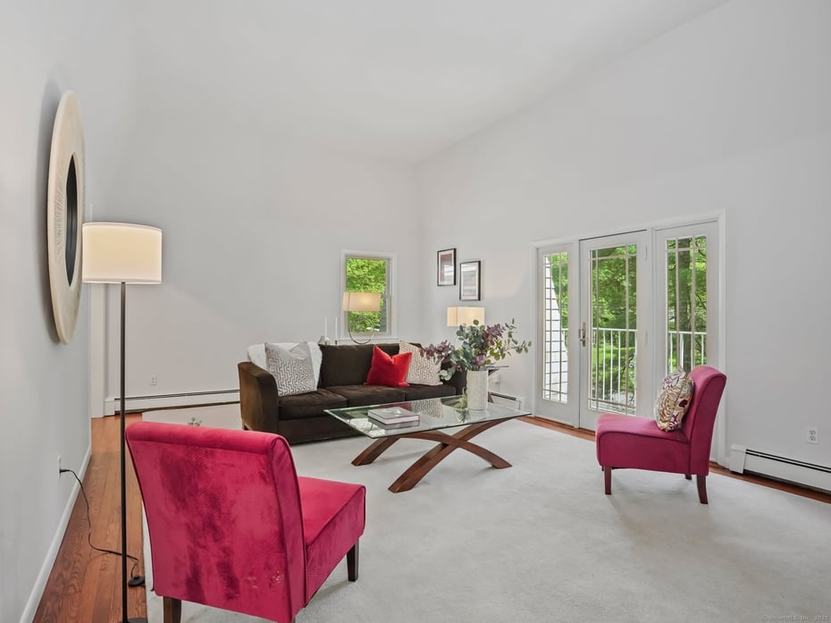 20 Mountain Wood Road Photo 6