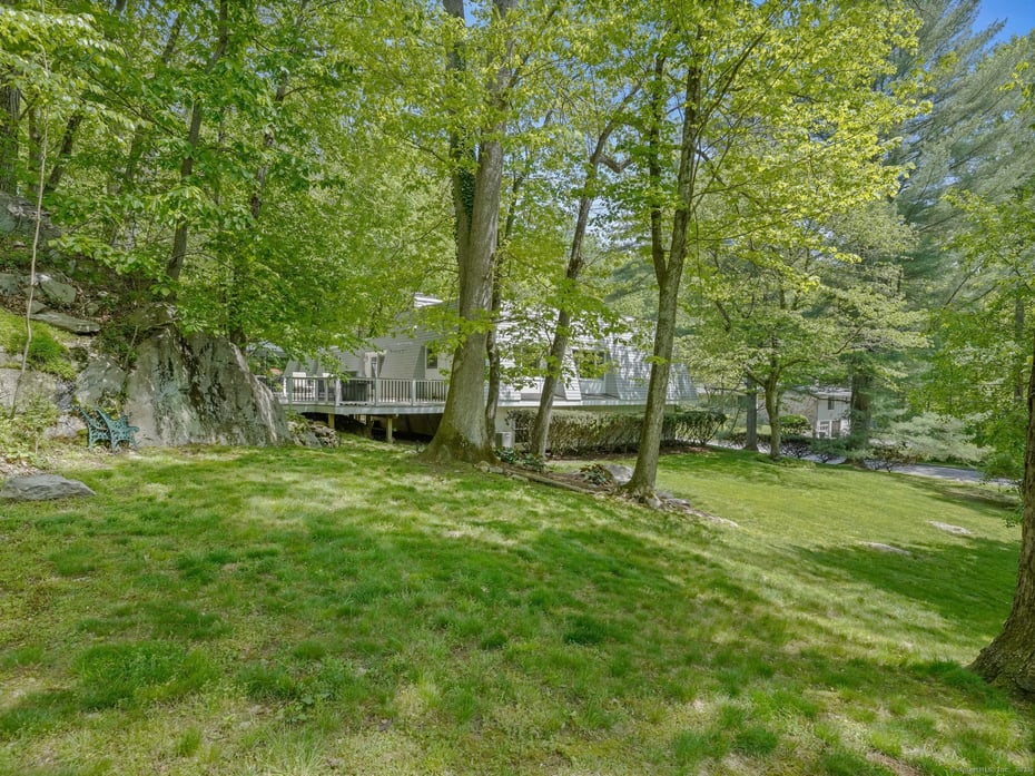 20 Mountain Wood Road Photo 38
