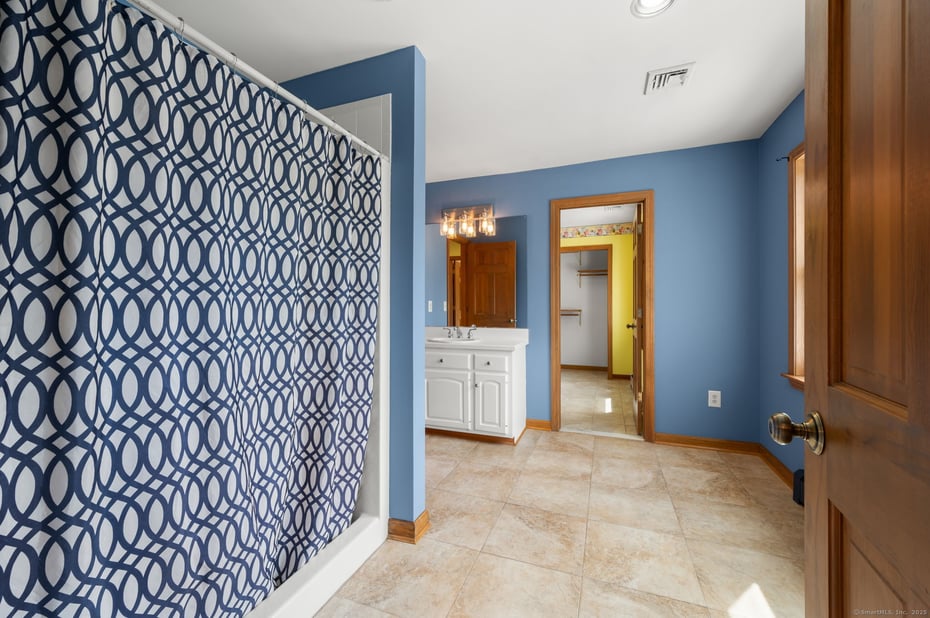 5 Allyn Lane Photo 20