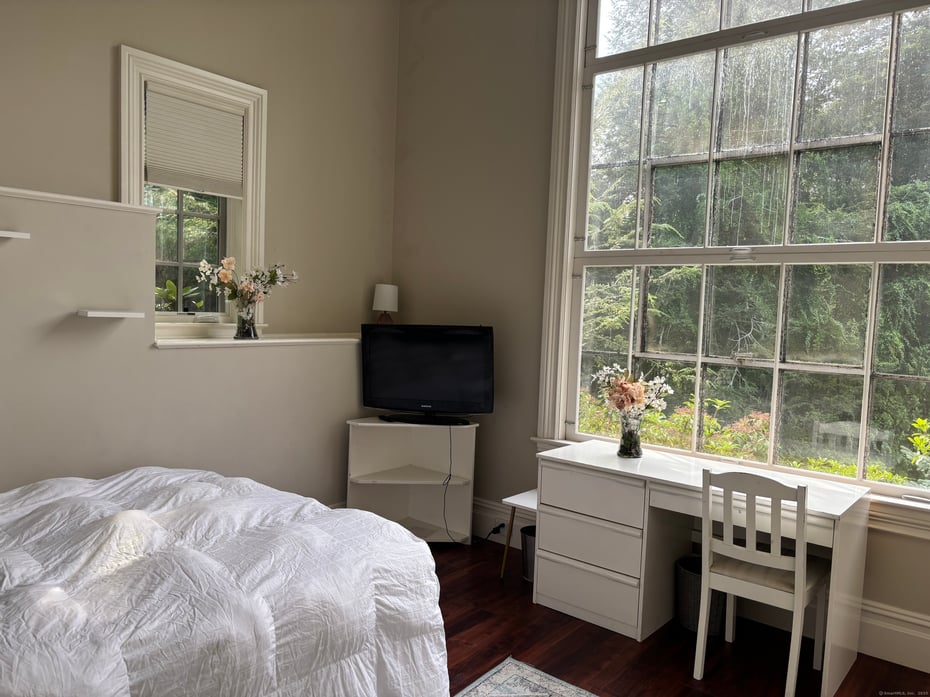 7 Taunton Lane Photo 25