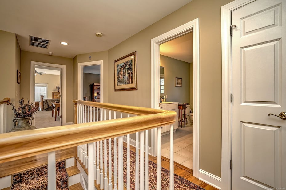 17 Admiral Drive Photo 28