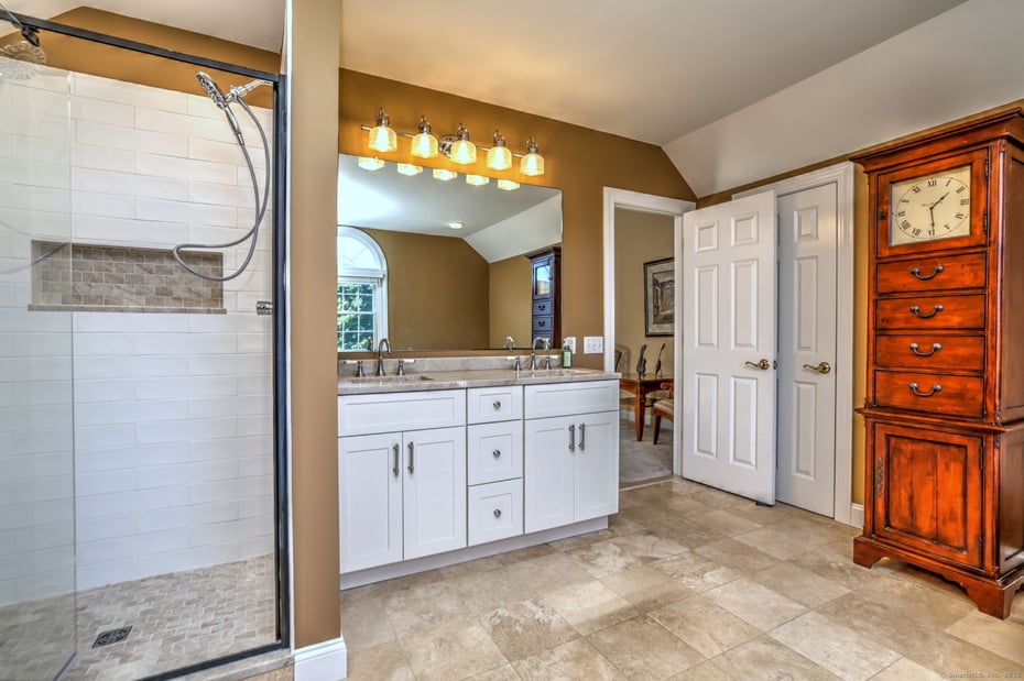 17 Admiral Drive Photo 32