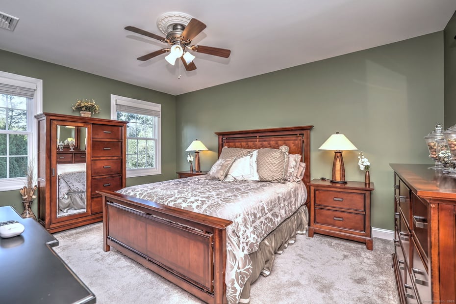 17 Admiral Drive Photo 35
