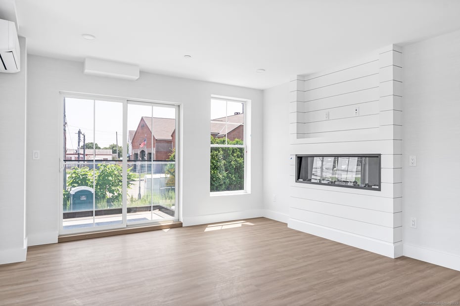 32 Broadway Avenue Photo 29