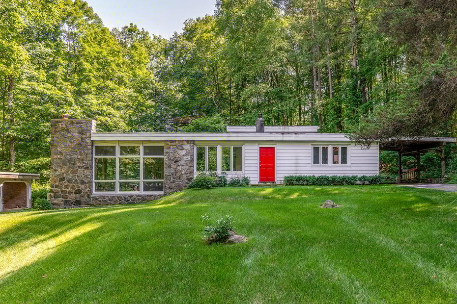 96 Sherman Road Photo 1