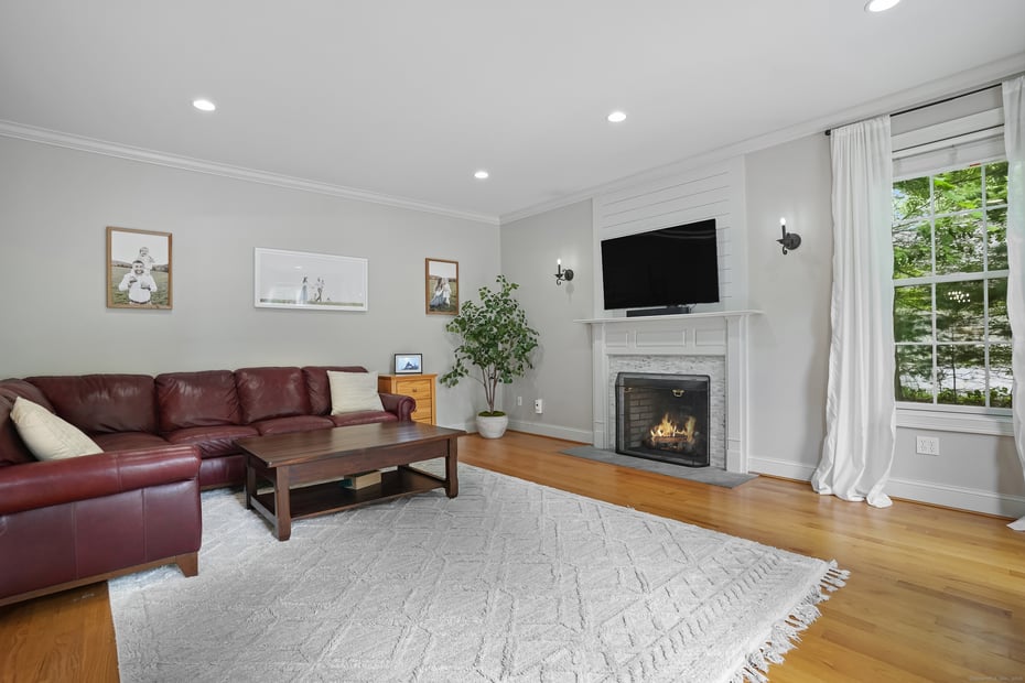 36 Blueberry Lane Photo 13