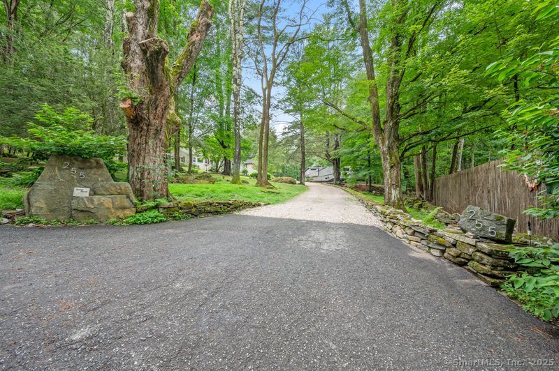 255 Dibble Hill Road Photo 2